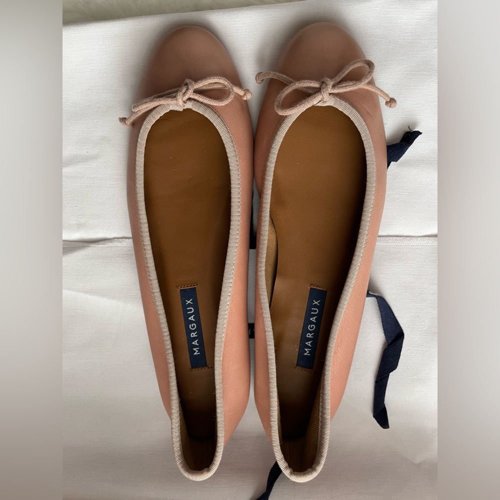 New! Margaux Women's Pink Ballet Flats - Picture 4 of 9